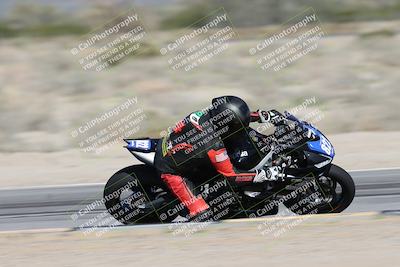 media/Jan-15-2026-Racers Edge (Thu) [[dfebeb70ab]]/2-A Group/Session 3 (Turn 15 Inside Pans)/